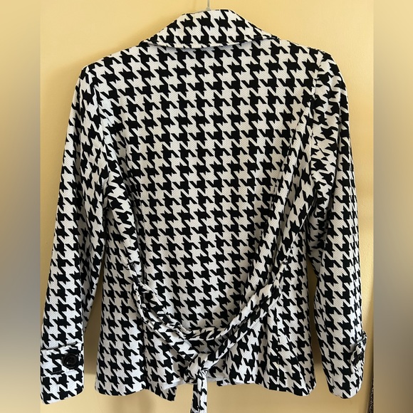 Susan Bristol Jacket - Picture 2 of 3